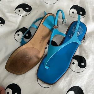 Vince camuto kitten heel sandals